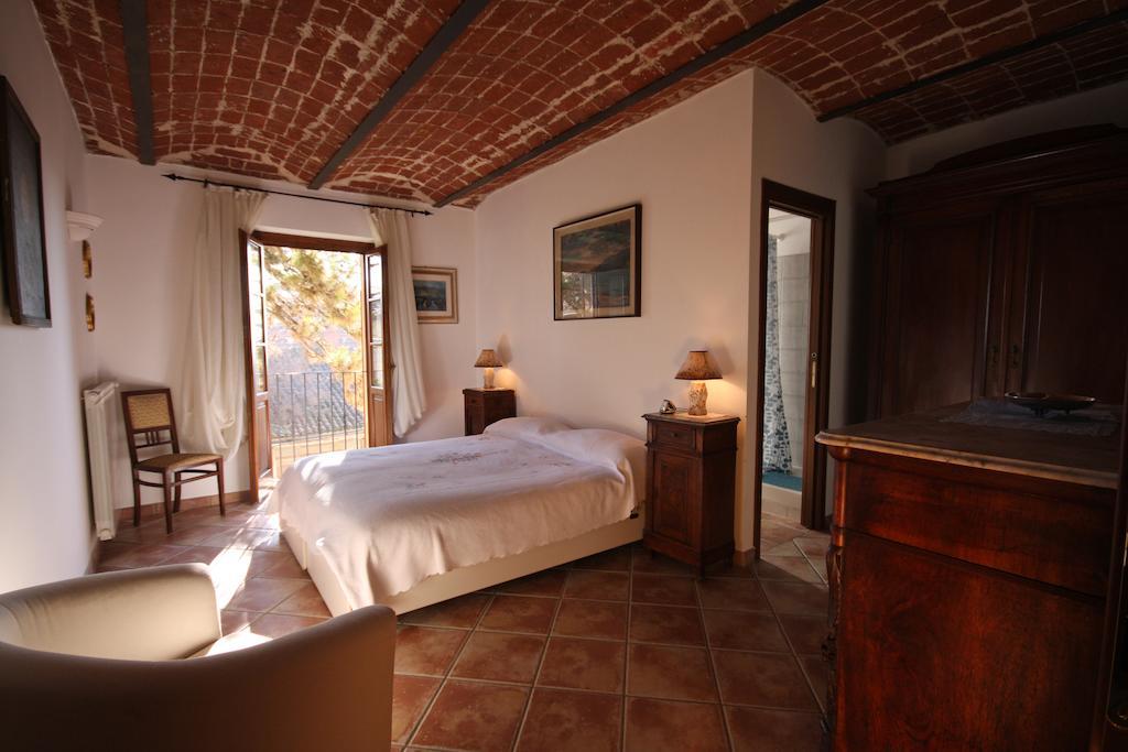 Bed and Breakfast Relais San Desiderio Каллиано Экстерьер фото